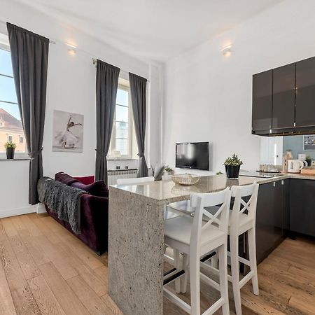Amazing Apartment On Plac Zamkowy Βαρσοβία Εξωτερικό φωτογραφία